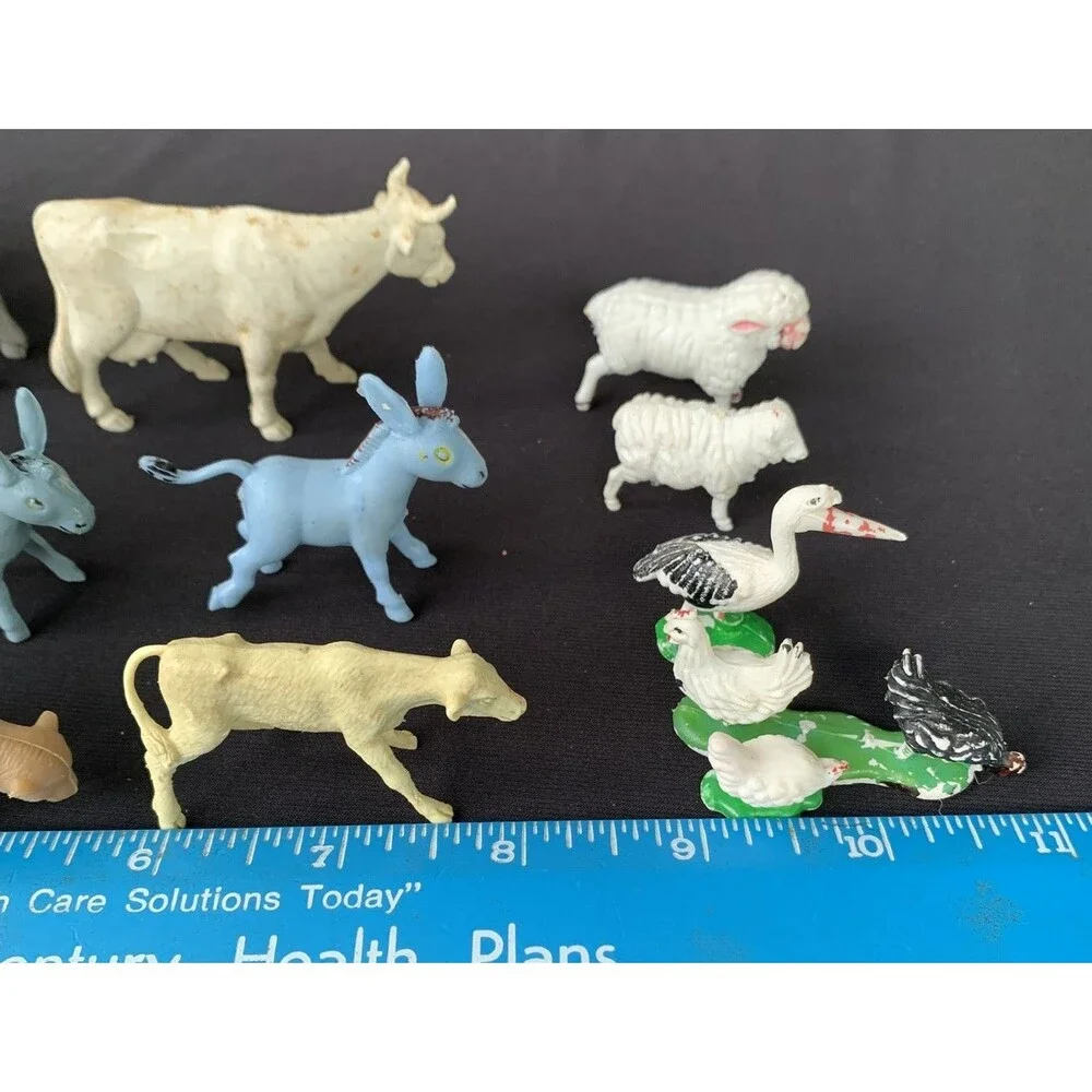 12 Vintage Plastic Farm Animals Cows Bulls Sheep Donkeys Hong Kong  Unmarked